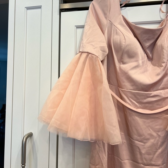 Mac Duggal Women's Flounced Sleeve Square Neck Column Gown Dress - Picture 6 of 7